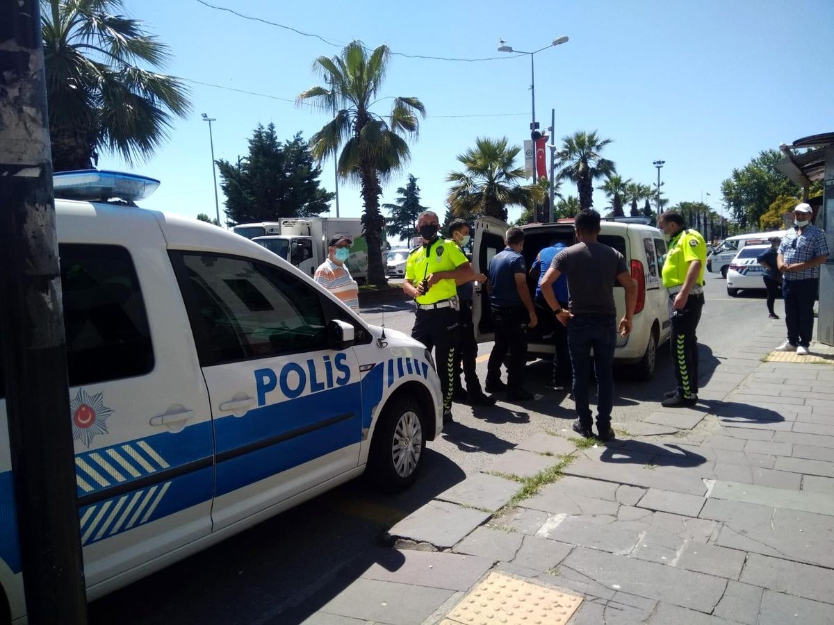 Son Dakika | Polislerle tartışan kargo çalışanı gözaltına alındı