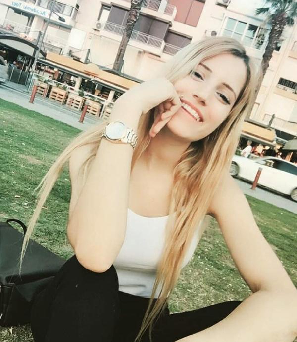 TIR\'ın çarptığı motosikletin sürücüsü Elif yaşamını yitirdi ( 2)