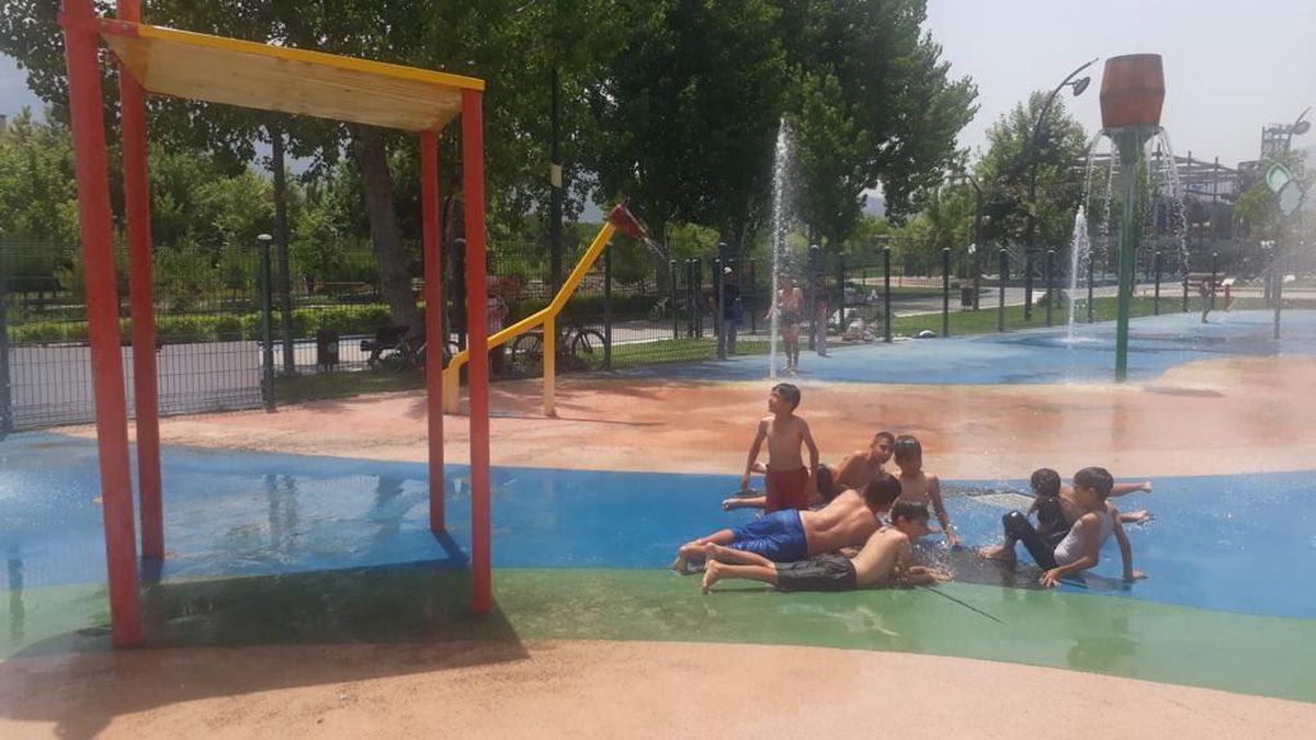 Başkan Ergün\'den çocuklara karne hediyesi; Fresh Park
