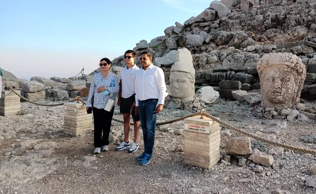 Büyükelçi Sanjay Panda, Nemrut Dağında