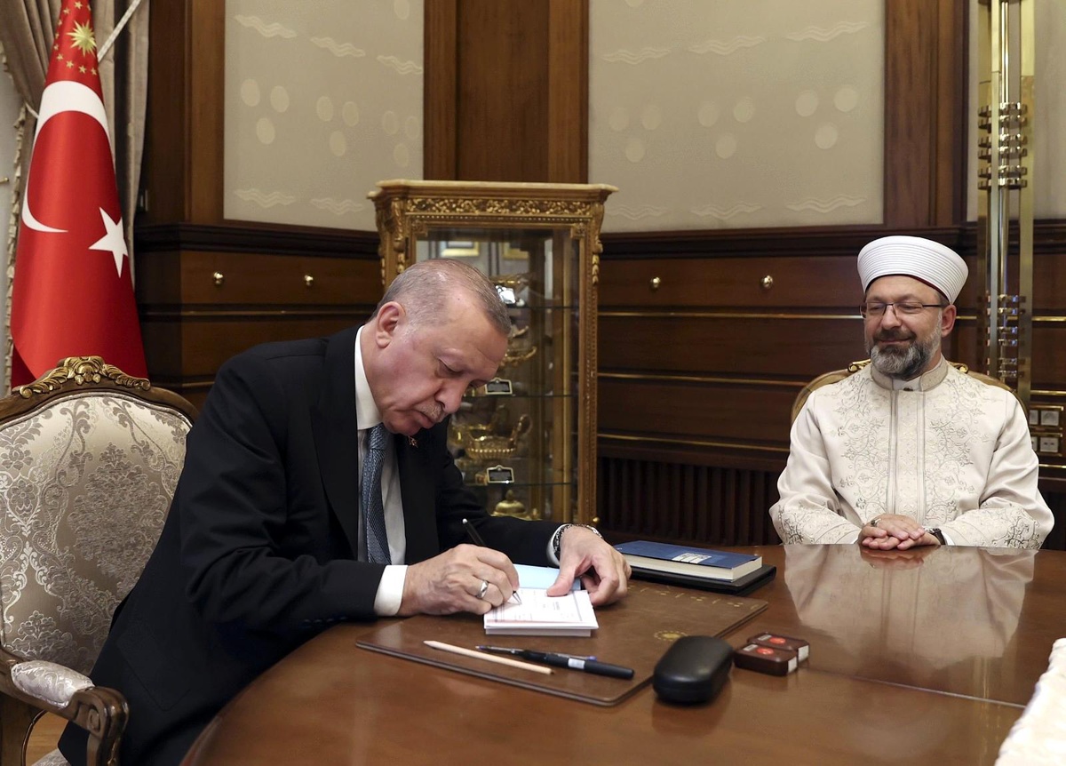 Cumhurbaşkanı Erdoğan, TDV\'ye kurban bağışında bulundu