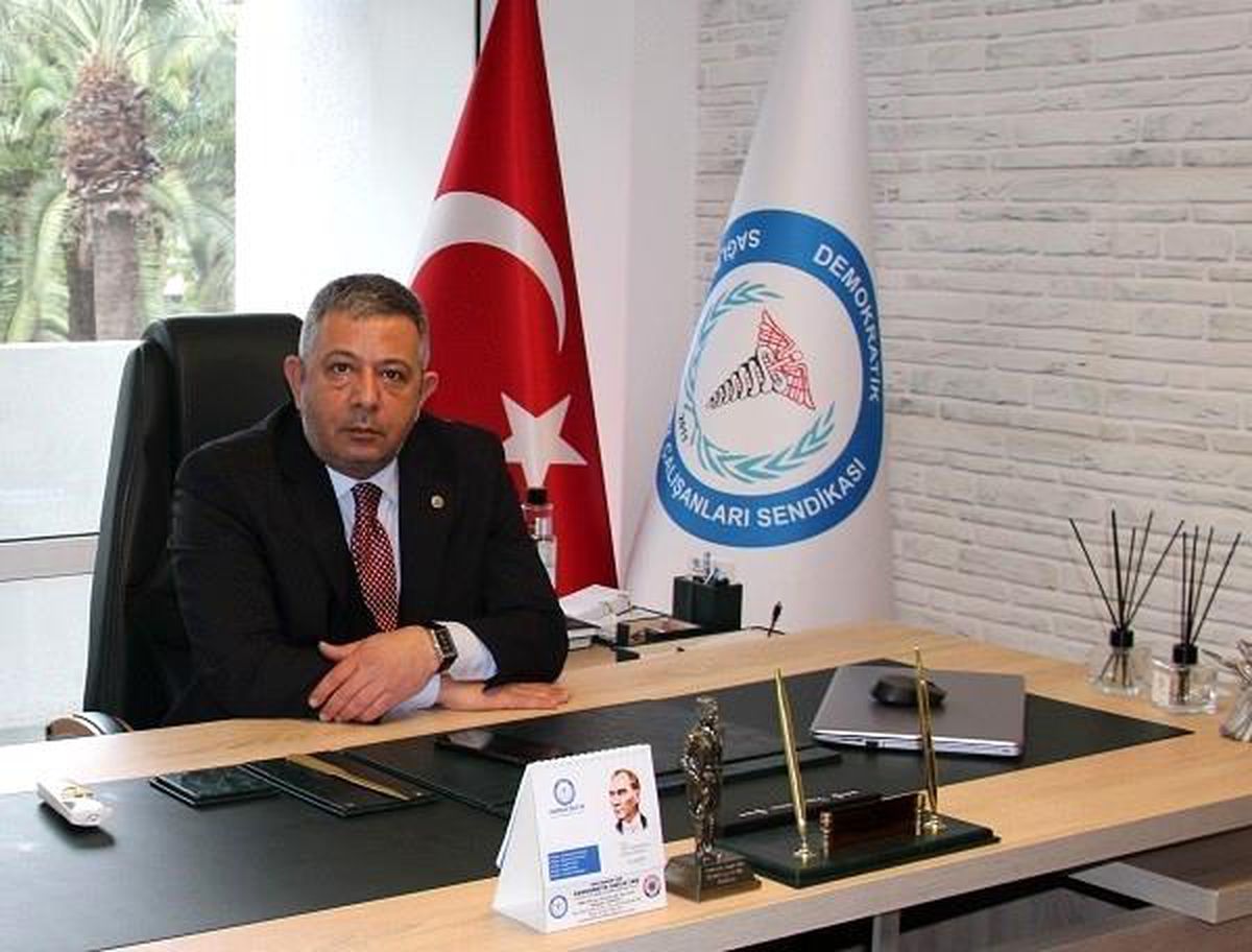 Demircan\'dan sağlık çalışanlarına ücretsiz ulaşım ve otopark uygulamasına devam edilmesi çağrısı