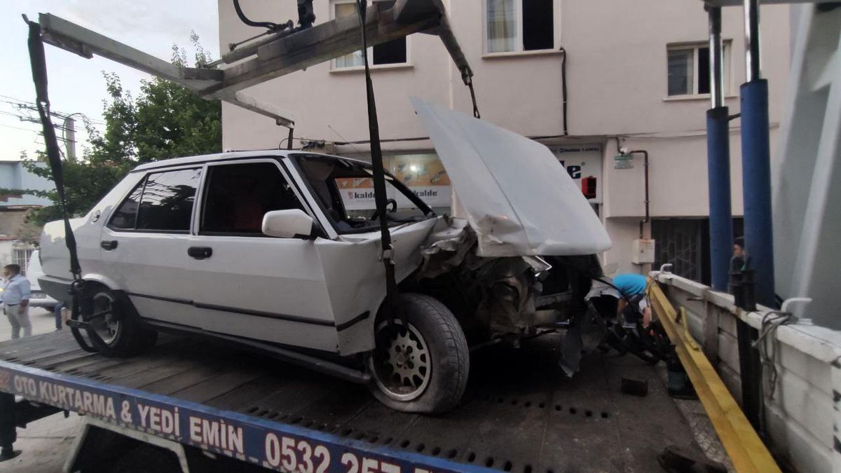 Doğalgaz borusunu deldi, hiçbir şey olmamış gibi aracına binip gitmek istedi