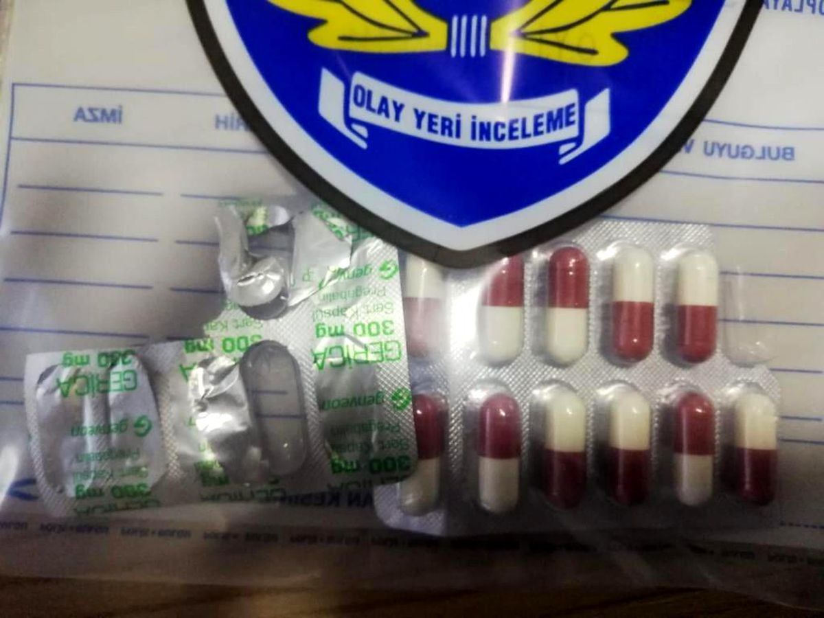 İş yerinde uyuşturucu hap ele geçirildi