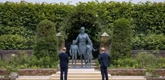 Prenses Diana'nın heykeli oğulları Prens Harry ve Prens William tarafından açıldı