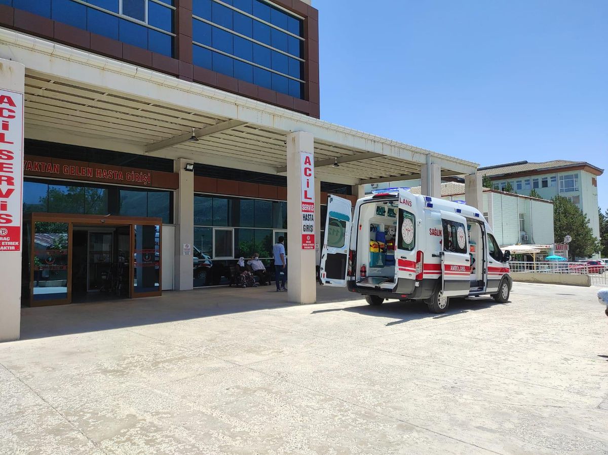 Seydişehir\'de inşaattan düşen işçi yaralandı