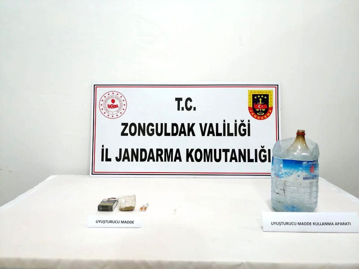 Uyuşturucu operasyonunda 2 kişi gözaltında