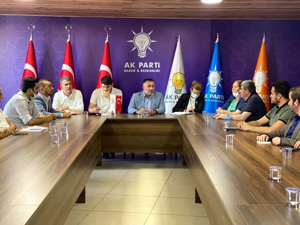 AK Parti\'nin 2023 hedefleri masaya yatırıldı