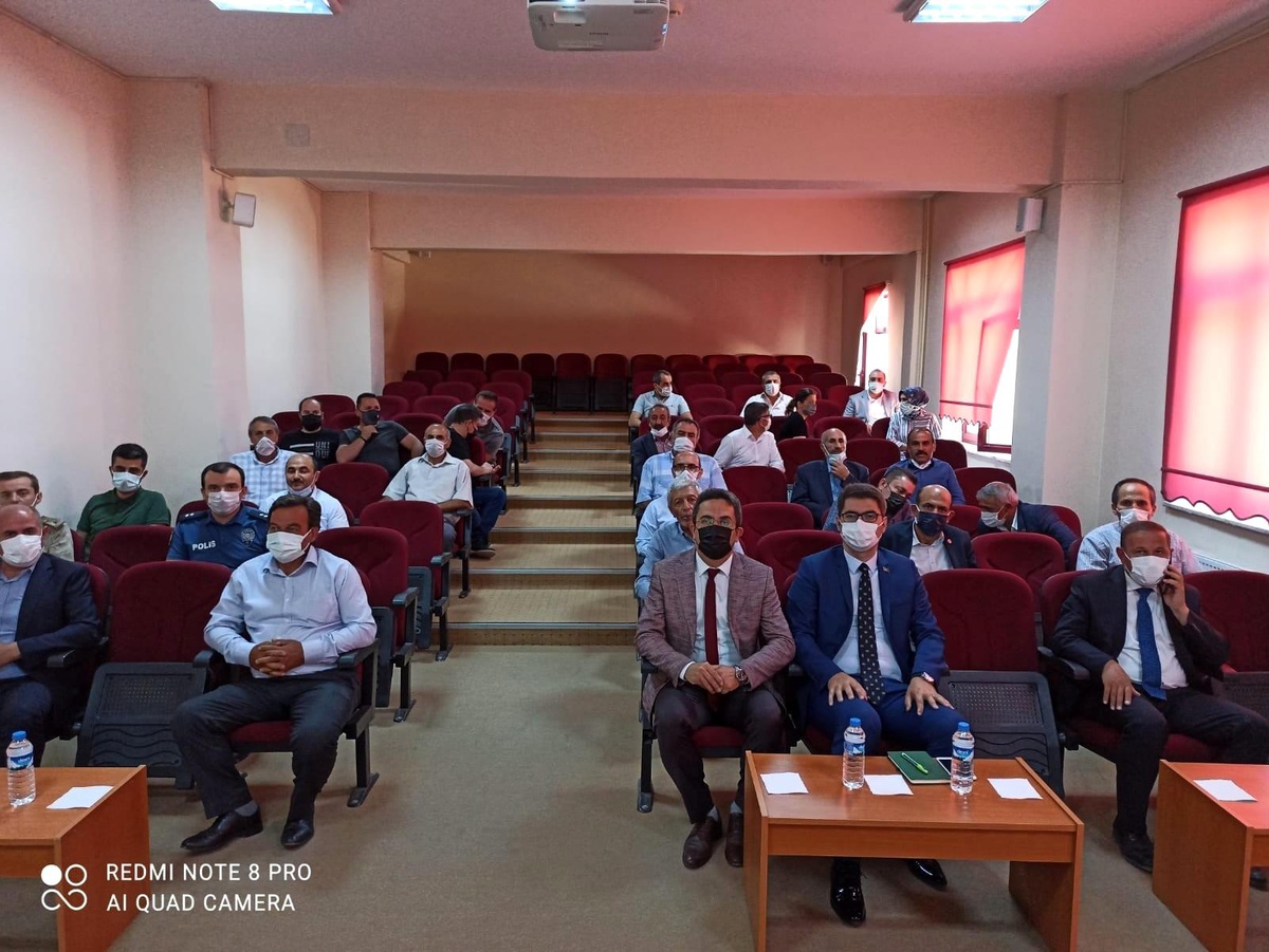 Aşkale\'de \'Kurumsal Kapasitenin Geliştirilmesi ve Yerel Eylem Grupları\' konferansı