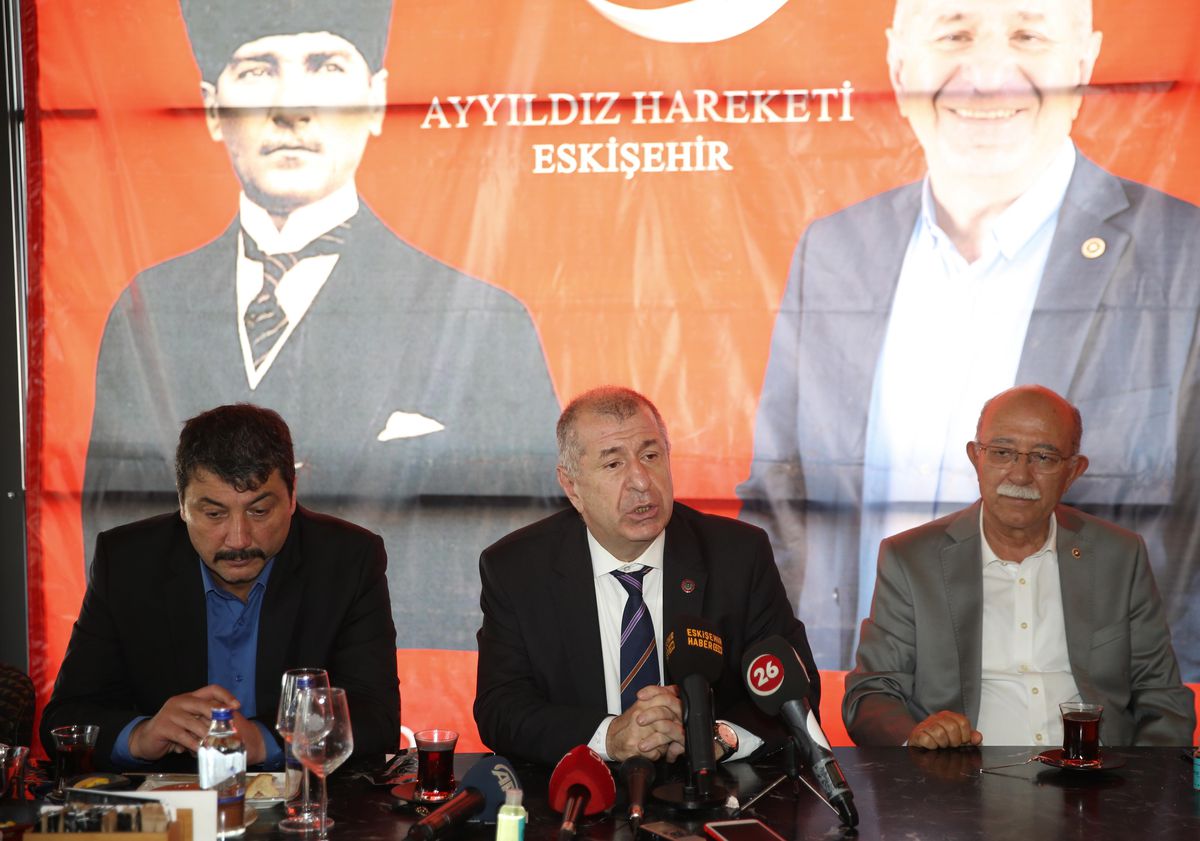 Bağımsız İstanbul Milletvekili Ümit Özdağ, Eskişehir\'de temaslarda bulundu Açıklaması