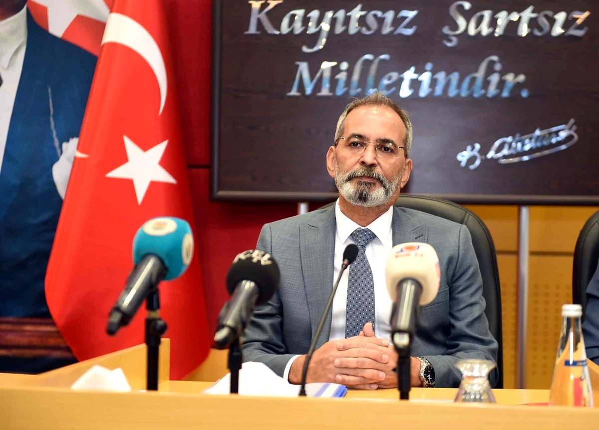 Başkan Bozdoğan, tenis kulübü eleştirilerine yanıt verdi