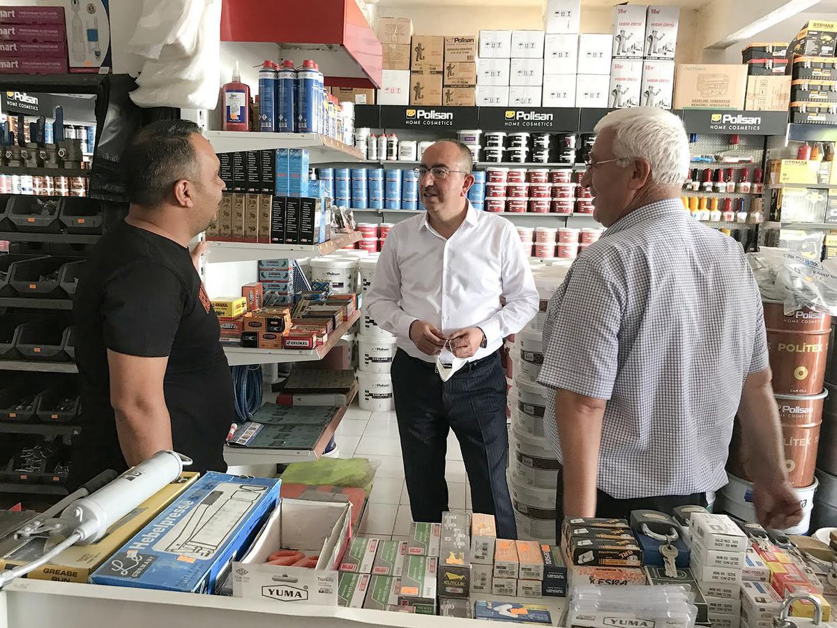 Başkan Kavuş, Karaman caddesi esnafları ile buluştu