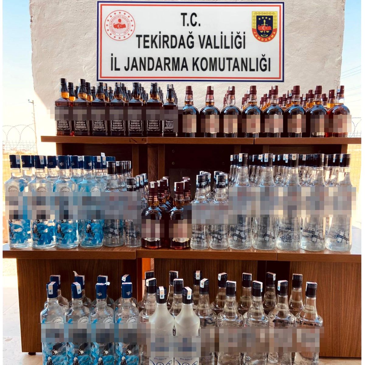 Çamaşır ve bulaşık makinalarından bile kaçak içki çıktı
