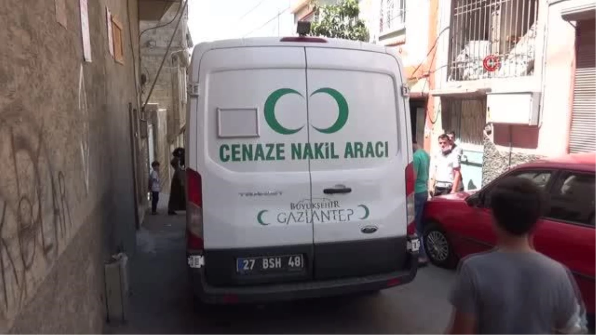 Gaziantep\'te boğazına süt kaçan 25 günlük bebek öldü