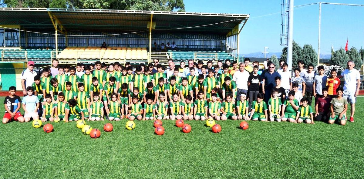 Geleceğin yıldızları yetişecek