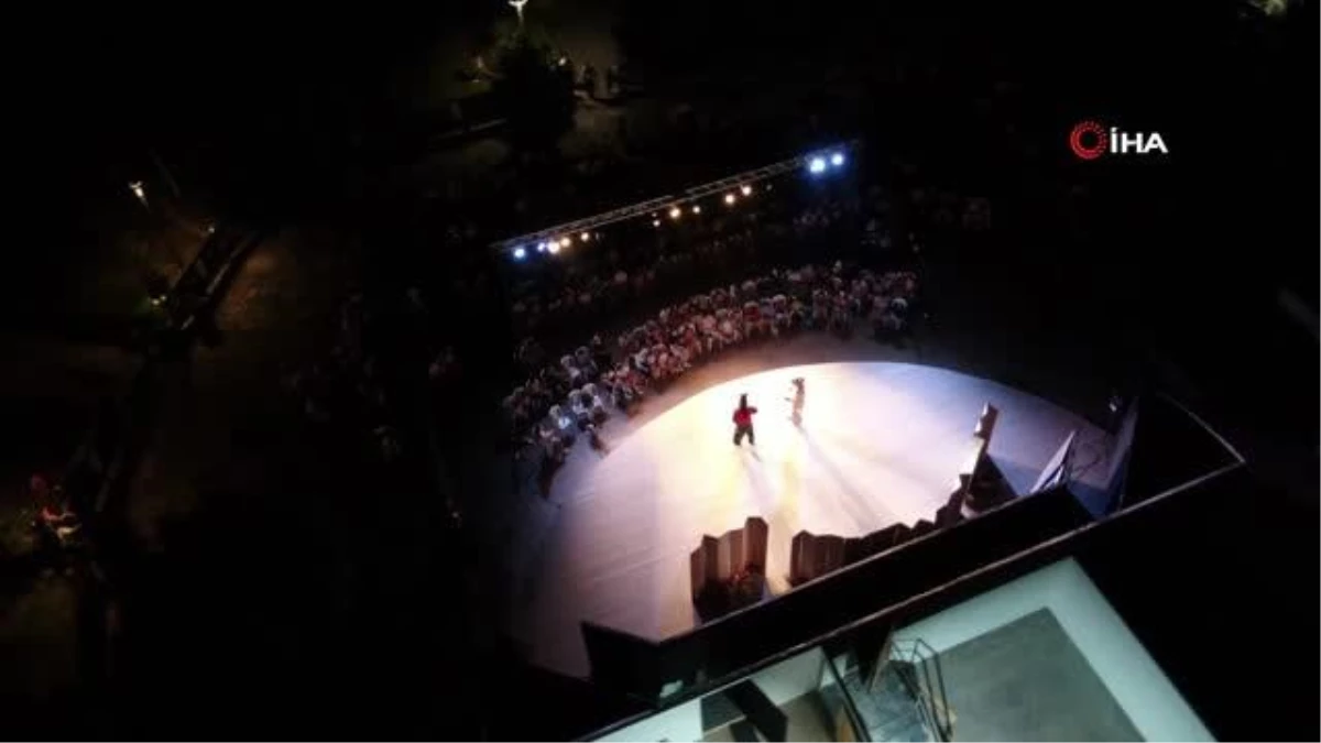Kadıköy\'de çocuk tiyatro festivali başladı