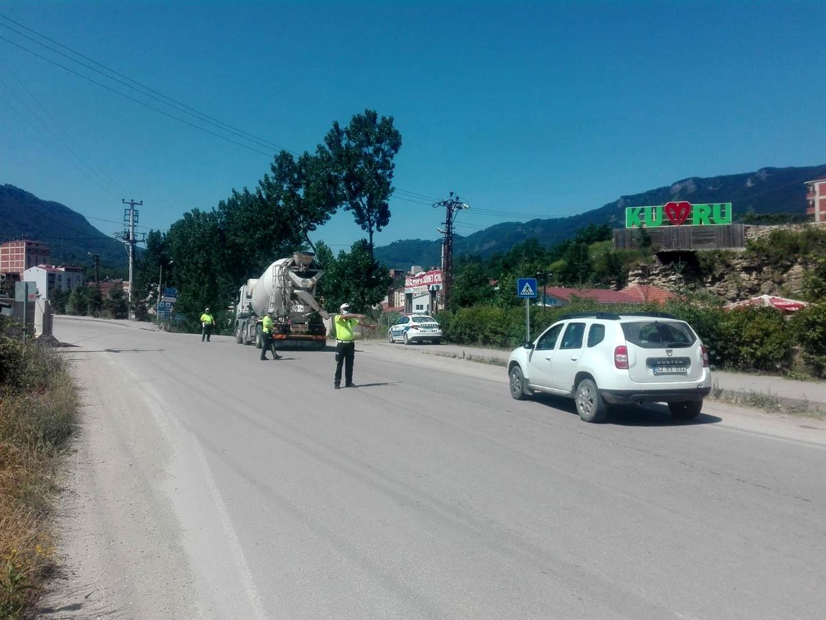 Kumru\'da trafik denetimleri sürüyor