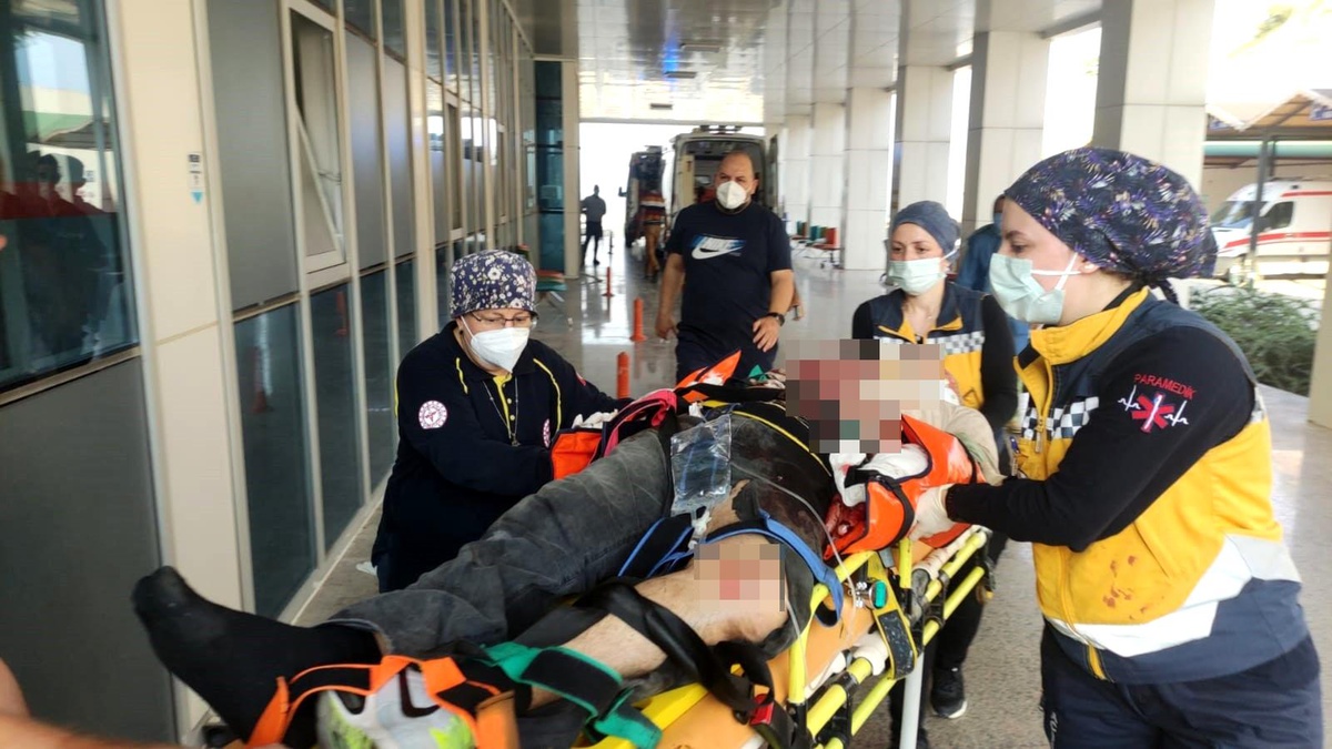 Son dakika haberi... Otobanda feci kaza: 1 ölü, 1 yaralı