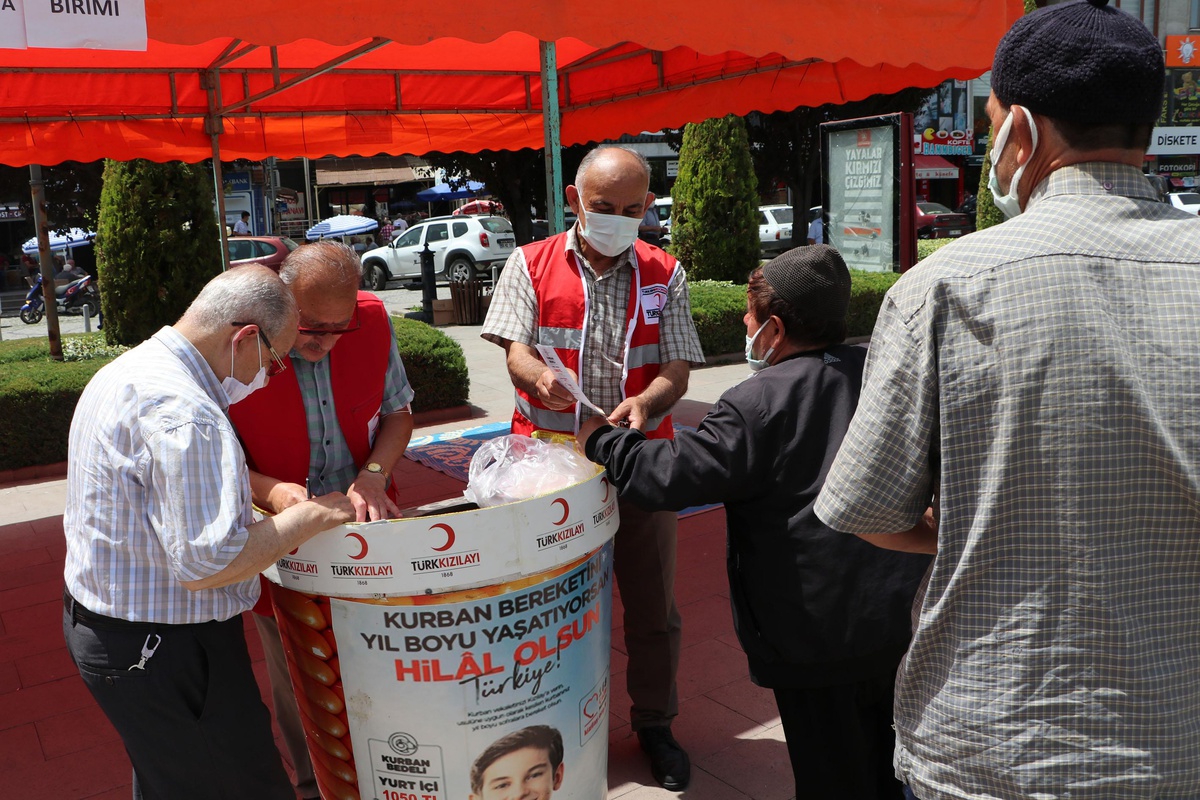 Türk Kızılay Havza Temsilciliği vekaletle kurban çalışması yaptı
