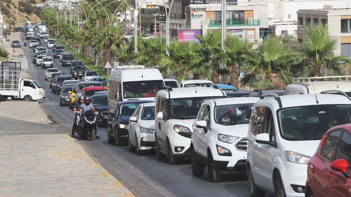 Vatandaşların akın ettiği tatil beldemizin nüfusu 1 milyona yaklaştı! Akın akın gidiyorlar
