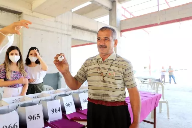 Alanya'da yeni sanayi sitesinin kuraları çekildi