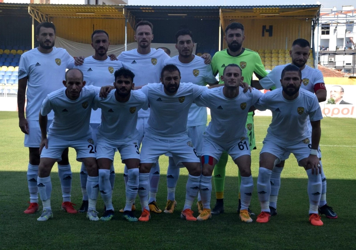 Aliağaspor FK, yarı finalde