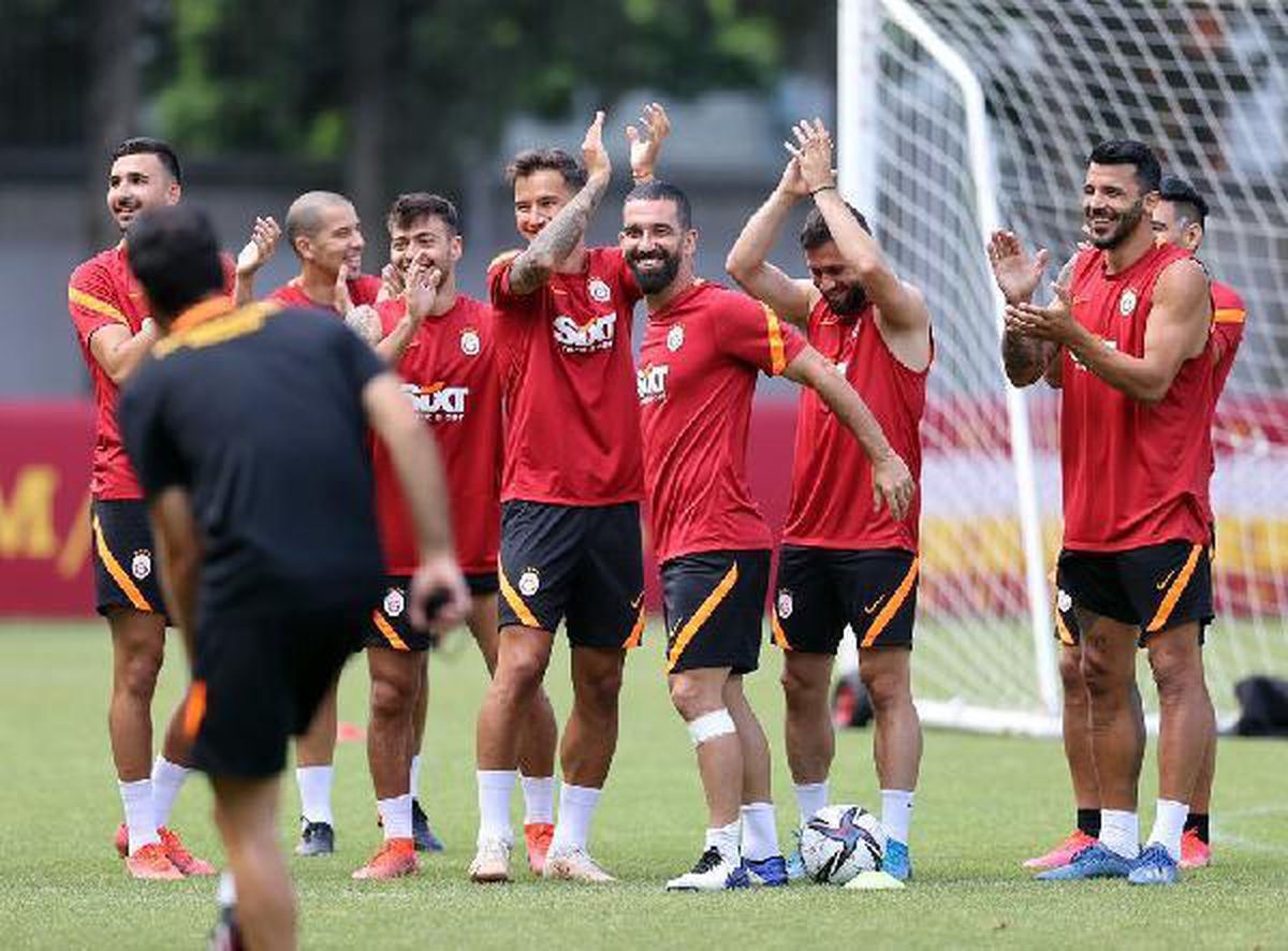 Galatasaray\'da Marcao takımla çalıştı