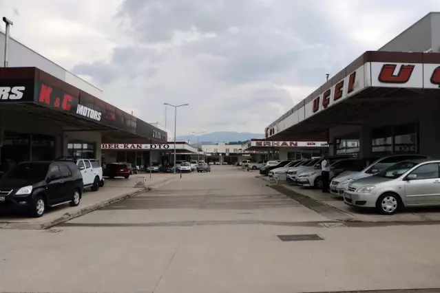 İkinci el otomobil piyasasında kıpırdanma başladı İkinci el otomobil piyasasında kıpırdanma başladı