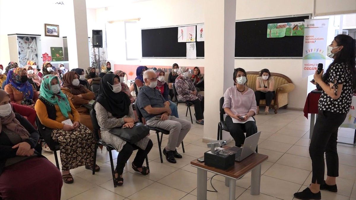 Şanlıurfa\'da madde bağımlılığıyla mücadele eğitimi
