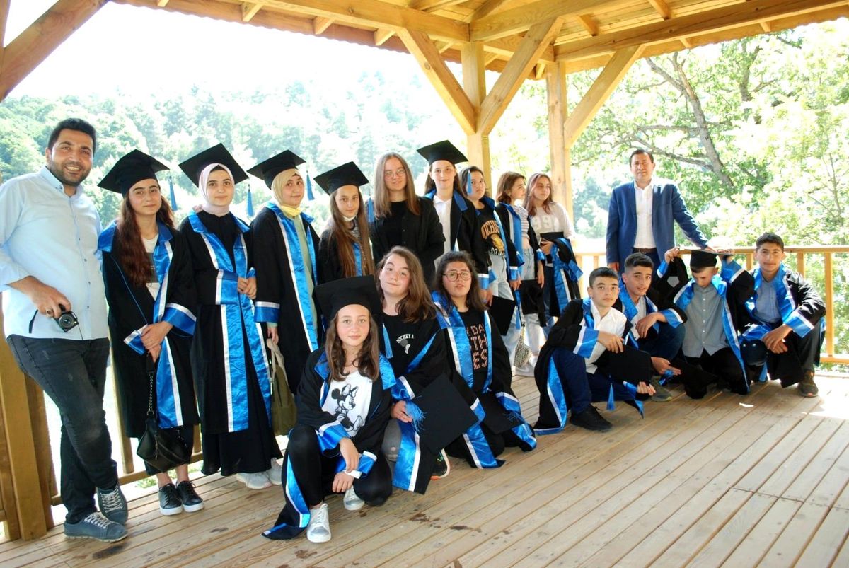 Şehit Zafer Koyuncu İmam Hatip Ortaokulu\'ndan anlamlı mezuniyet etkinliği