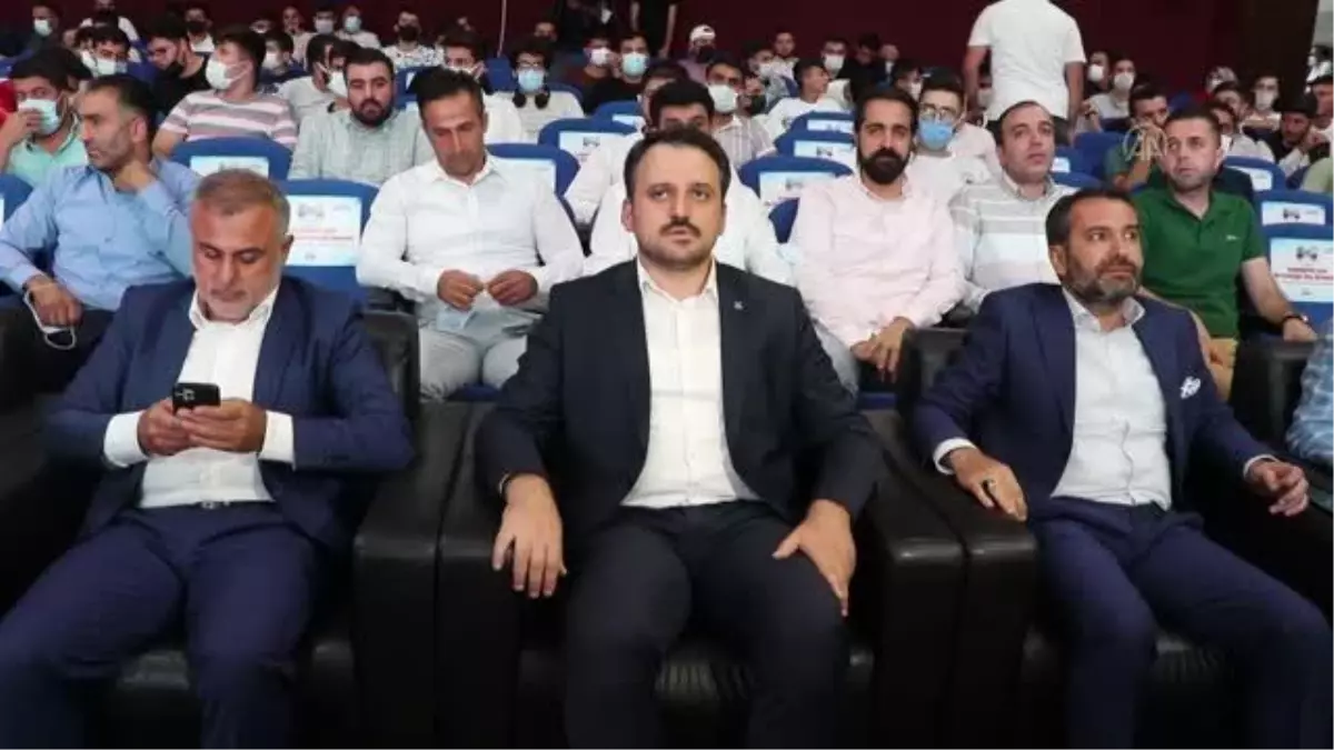 TÜGVA Genel Başkanı Eminoğlu, Elazığ 3. Olağan İl Genel Kurulu\'nda konuştu