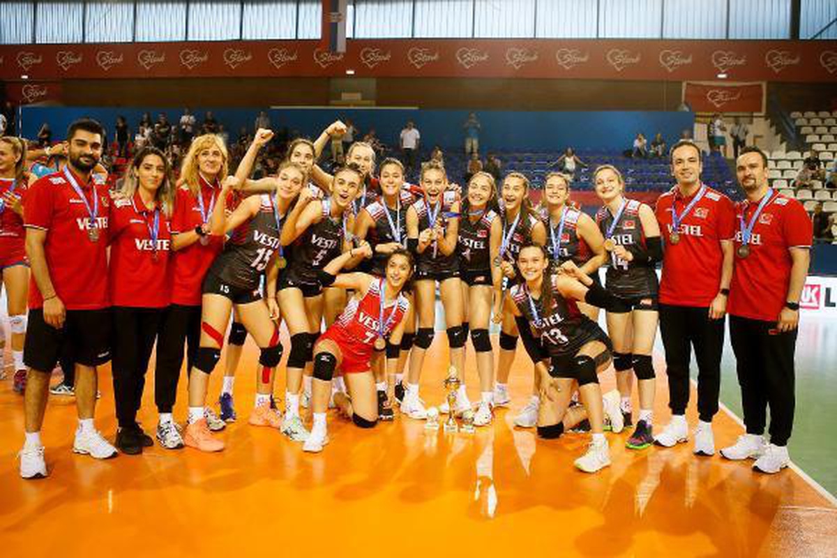 U16 Kız Milli Takımı, Balkan Şampiyonası\'nı gümüş madalya ile tamamladı