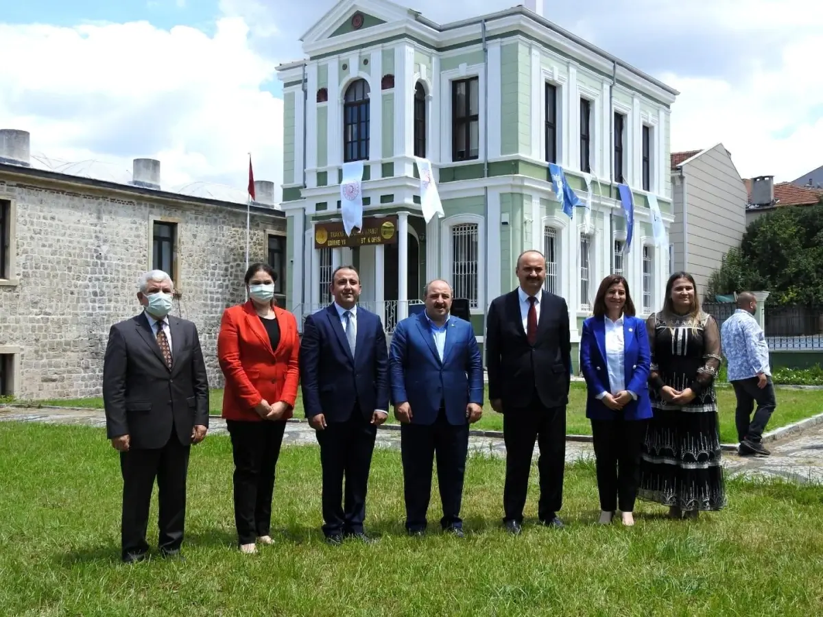 Bakan Varank, Edirne Valiliğini ziyaret etti