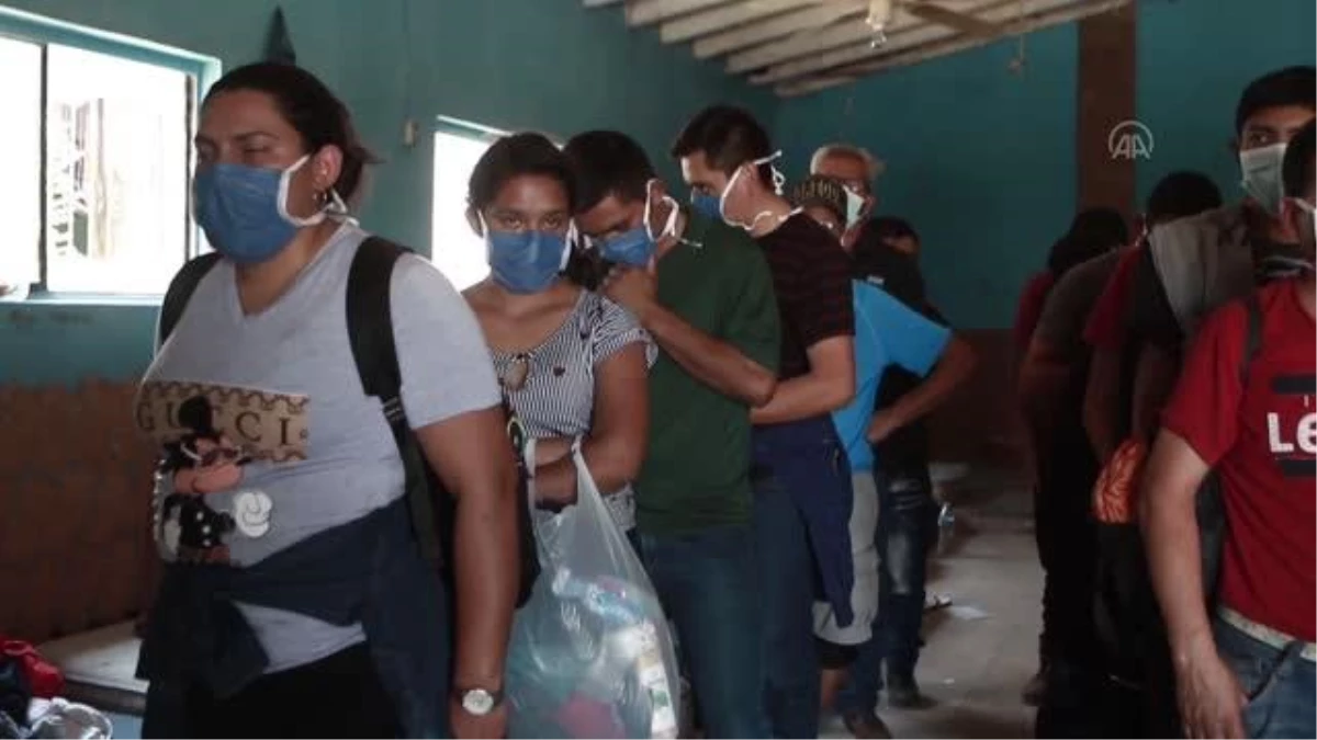 Son dakika haberleri: CIUDAD JUAREZ - Meksika\'da polisin baskın yaptığı evden 53 göçmen çıktı