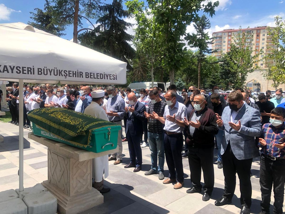 Gazeteci Mehmet Serbez\'in acı günü