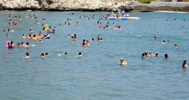 Mersin'de plajlar engelliler için de hazır