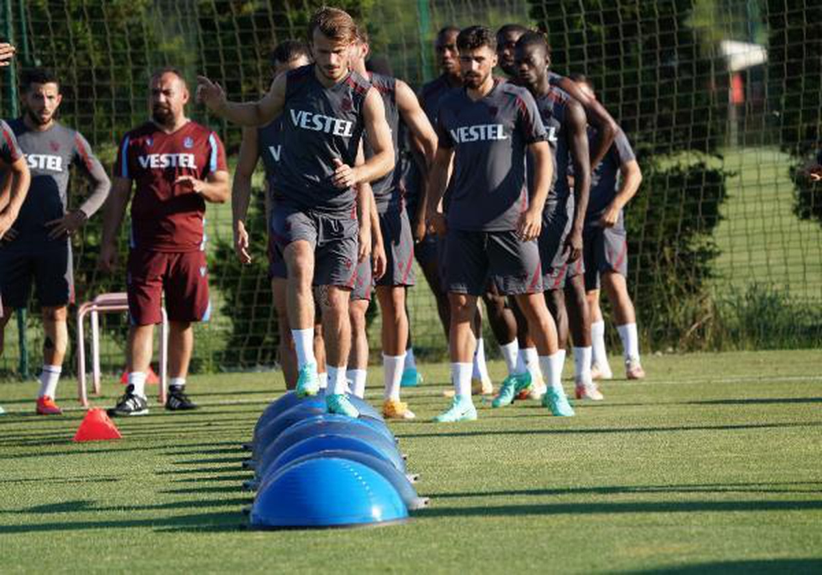Trabzonspor, ikinci etap kamp çalışmalarına Riva\'da başladı