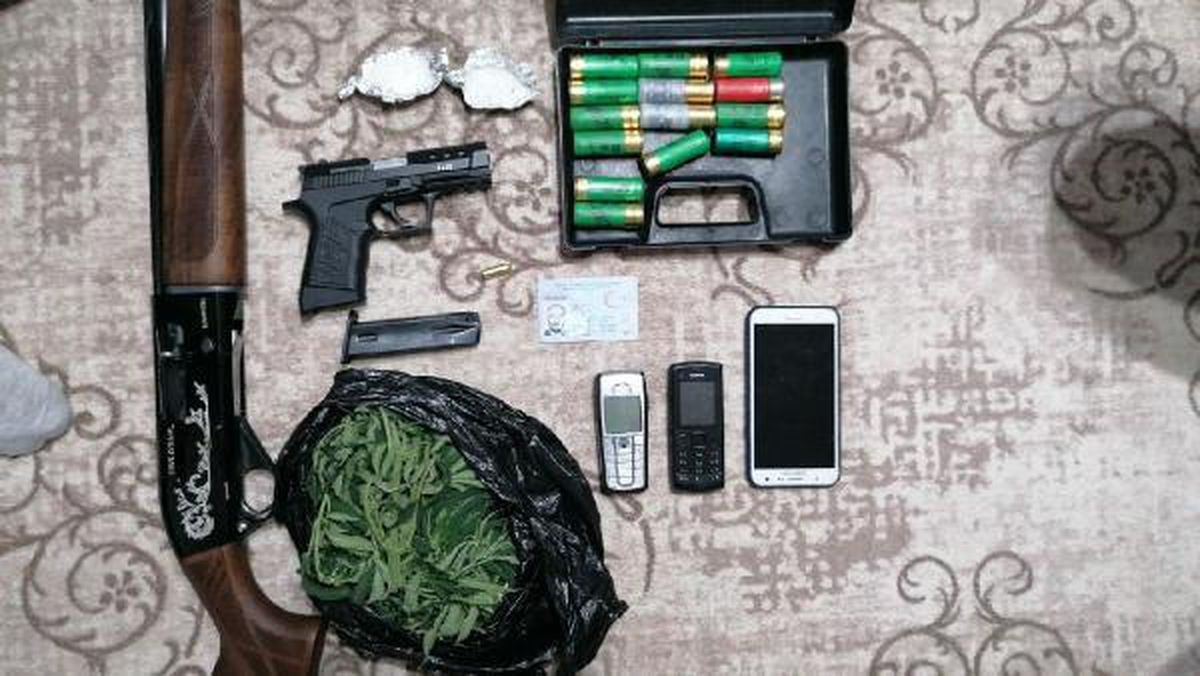 2 ilde yasa dışı silah ticareti operasyonu: 19 gözaltı
