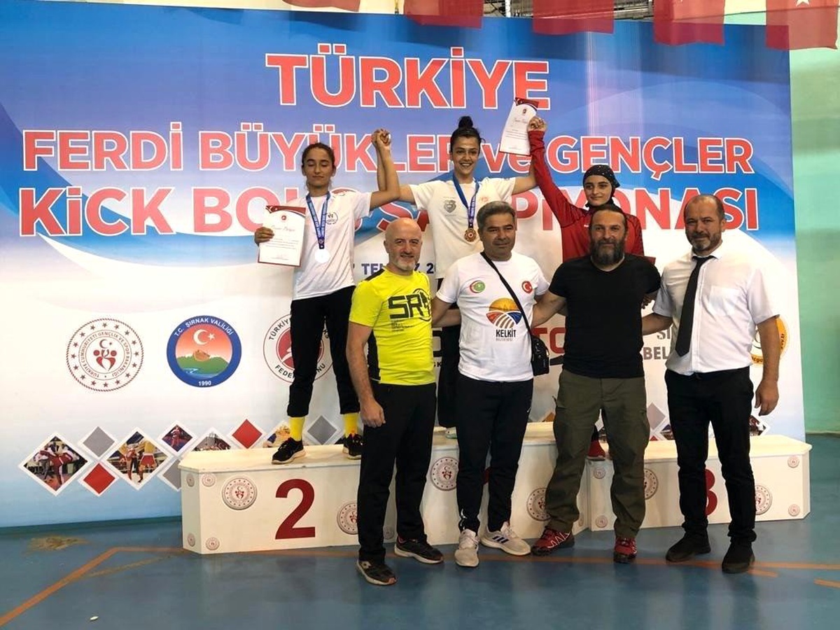 Bağcılar Belediyesi sporcuları Türkiye şampiyonu oldu