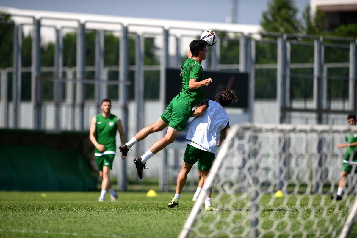 Bursaspor\'da çalışmalar tempolu devam ediyor