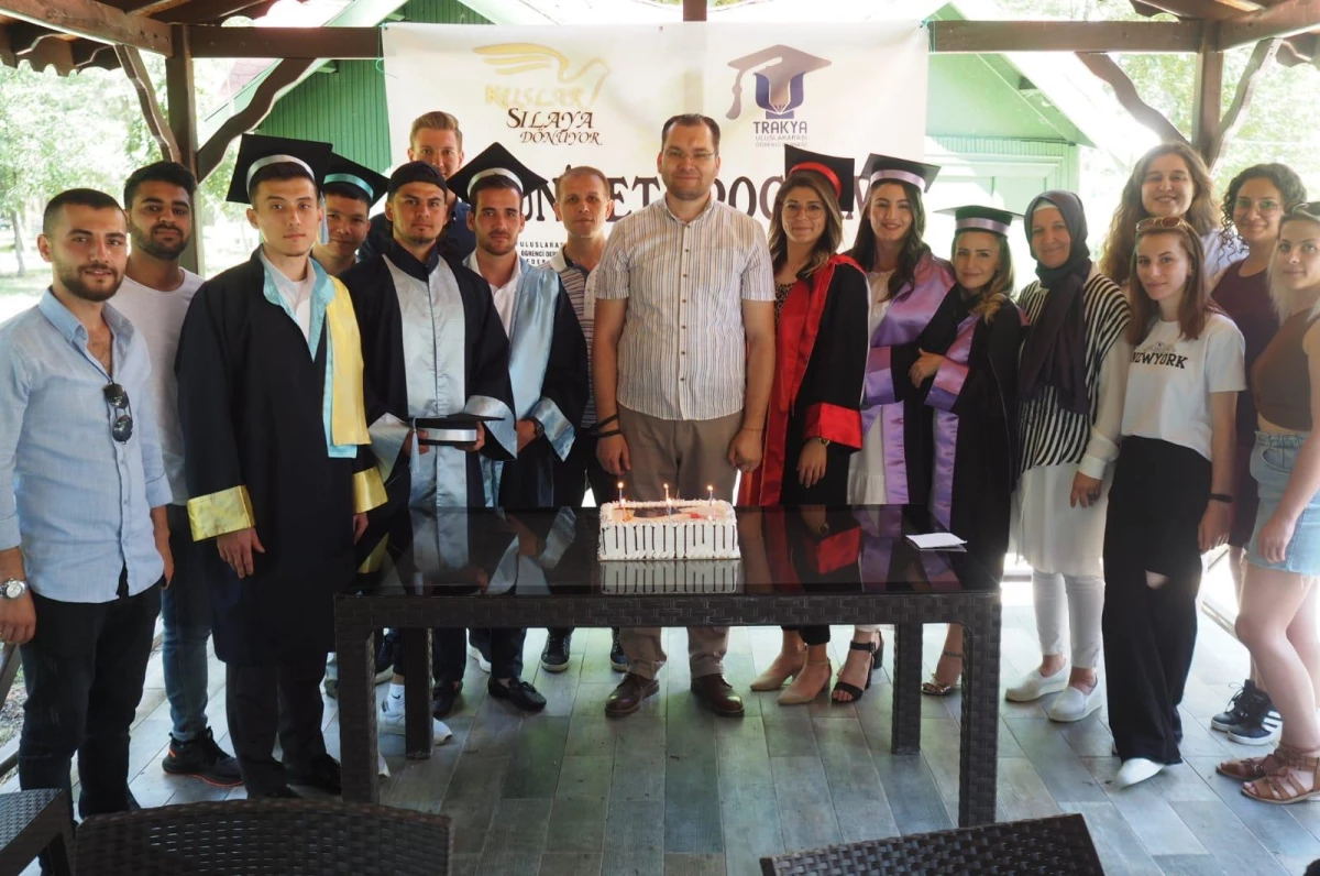 Edirne\'de uluslararası öğrenciler için mezuniyet programı düzenlendi