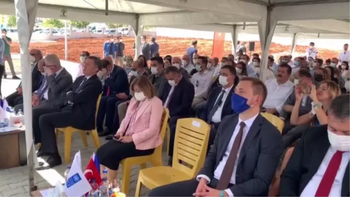 Milli Eğitim Bakanı Selçuk 15 bin mahallede birer okulun HEM\'e dönüştürüleceğini duyurdu Açıklaması