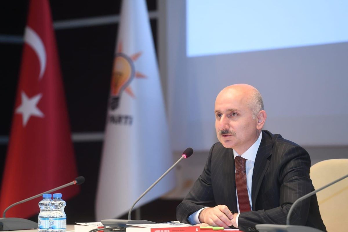 "Kanal İstanbul, hem çevreci hem de ekonomik katkısı olacak alternatif bir suyoludur"