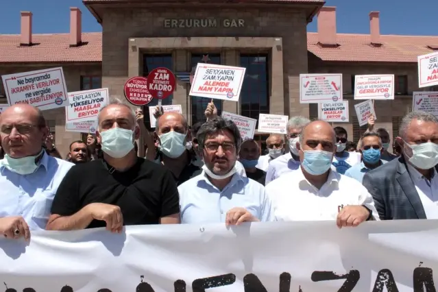 Karataş: Bu zam değil, enflasyon kaynaklı memurun kaybıdır Karataş: Bu zam değil, enflasyon kaynaklı memurun kaybıdır