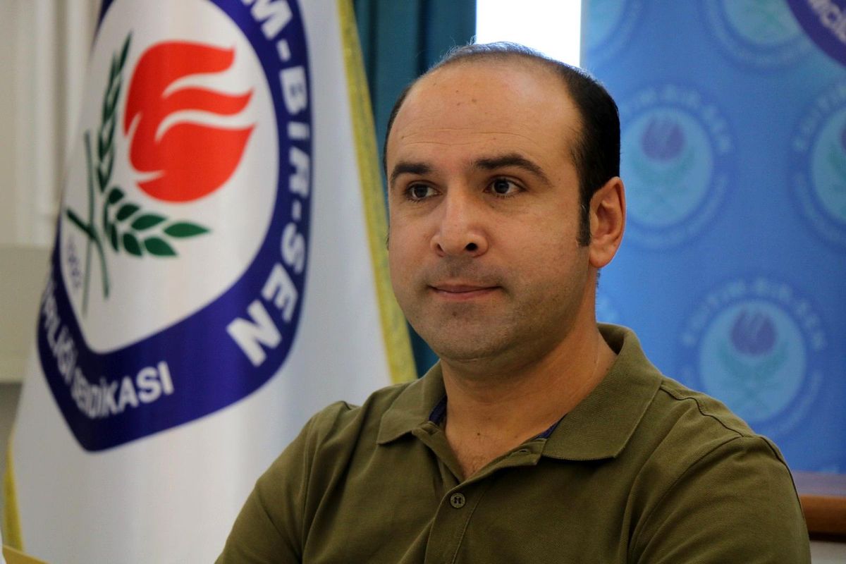 Son dakika haberi! Kırşehir Eğitim Bir-Sen Başkanı Yavuz: "Seyyanen zam ve en düşük memur maaşı yükseltilmeli"