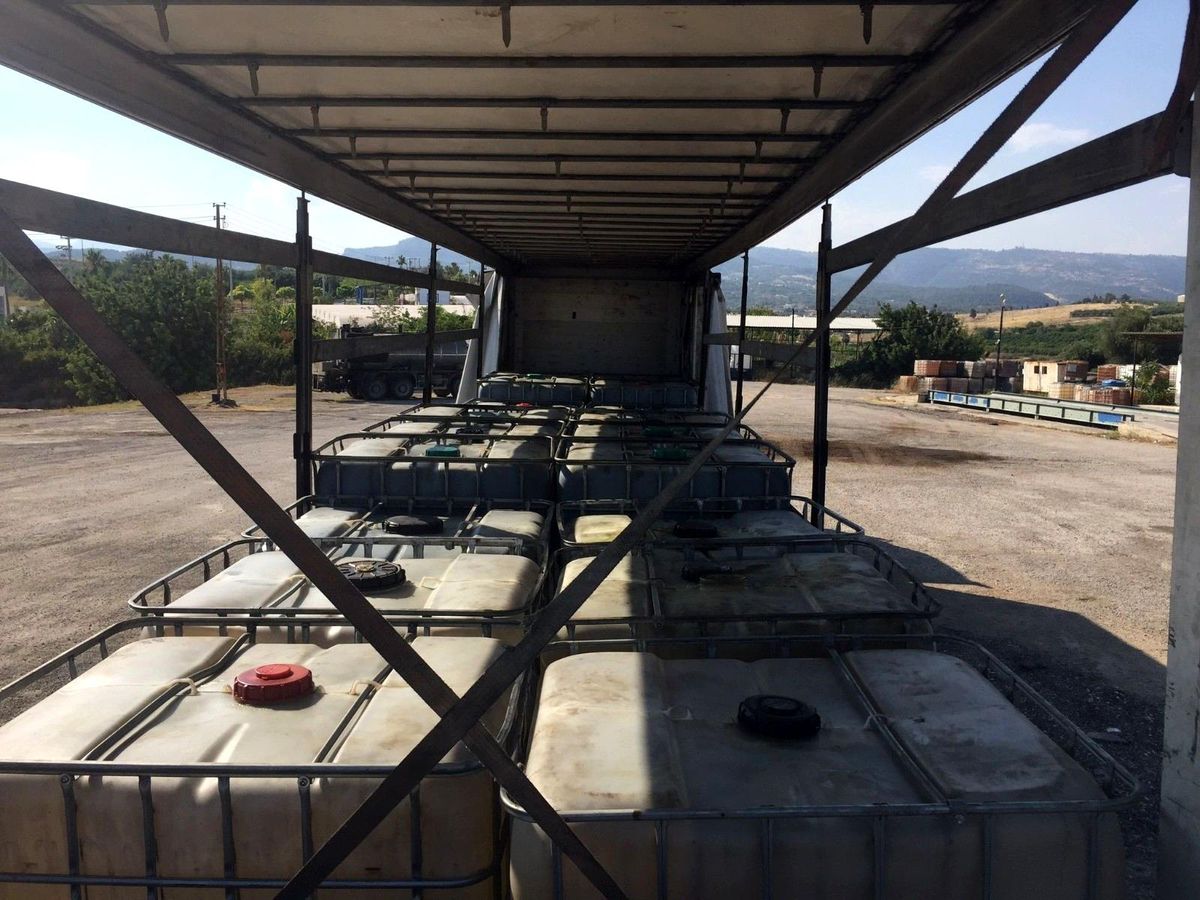 Mersin\'de 24 bin litre gümrük kaçağı motorin ile 11 milyon makaron ele geçirildi