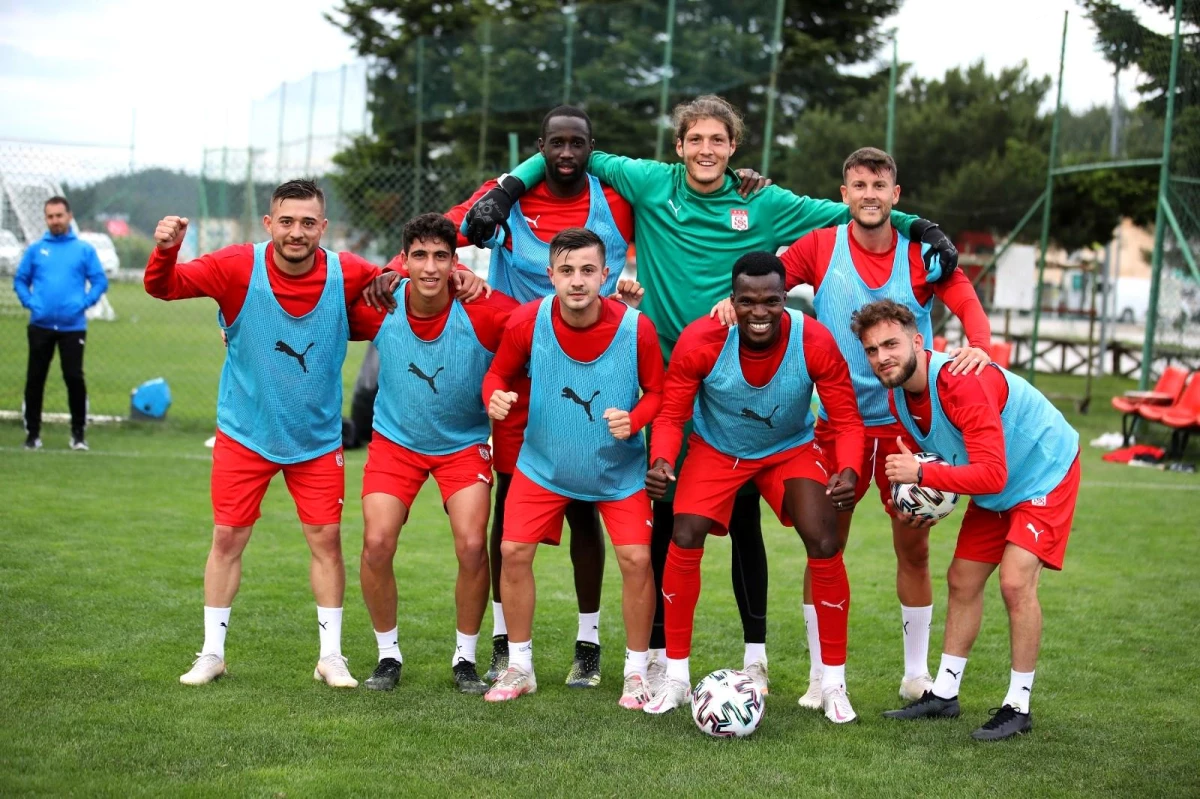 Sivasspor\'da yeni sezon hazırlıkları sürüyor