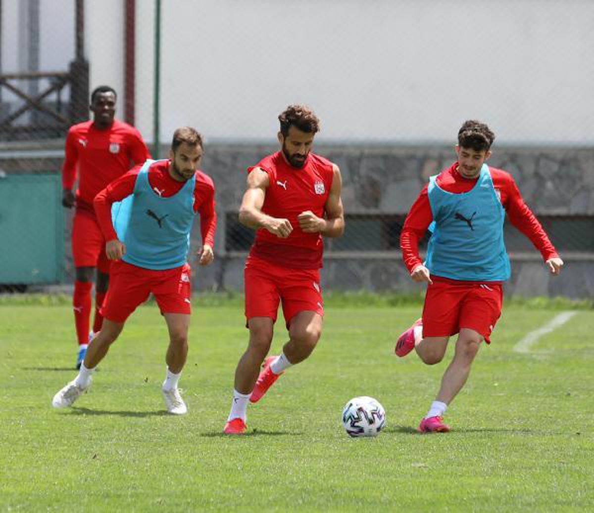 Sivasspor, yeni sezon hazırlıklarını sürdürüyor