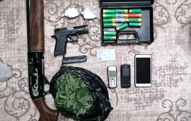 Suç örgütüne helikopter destekli şafak operasyonu: 19 gözaltı