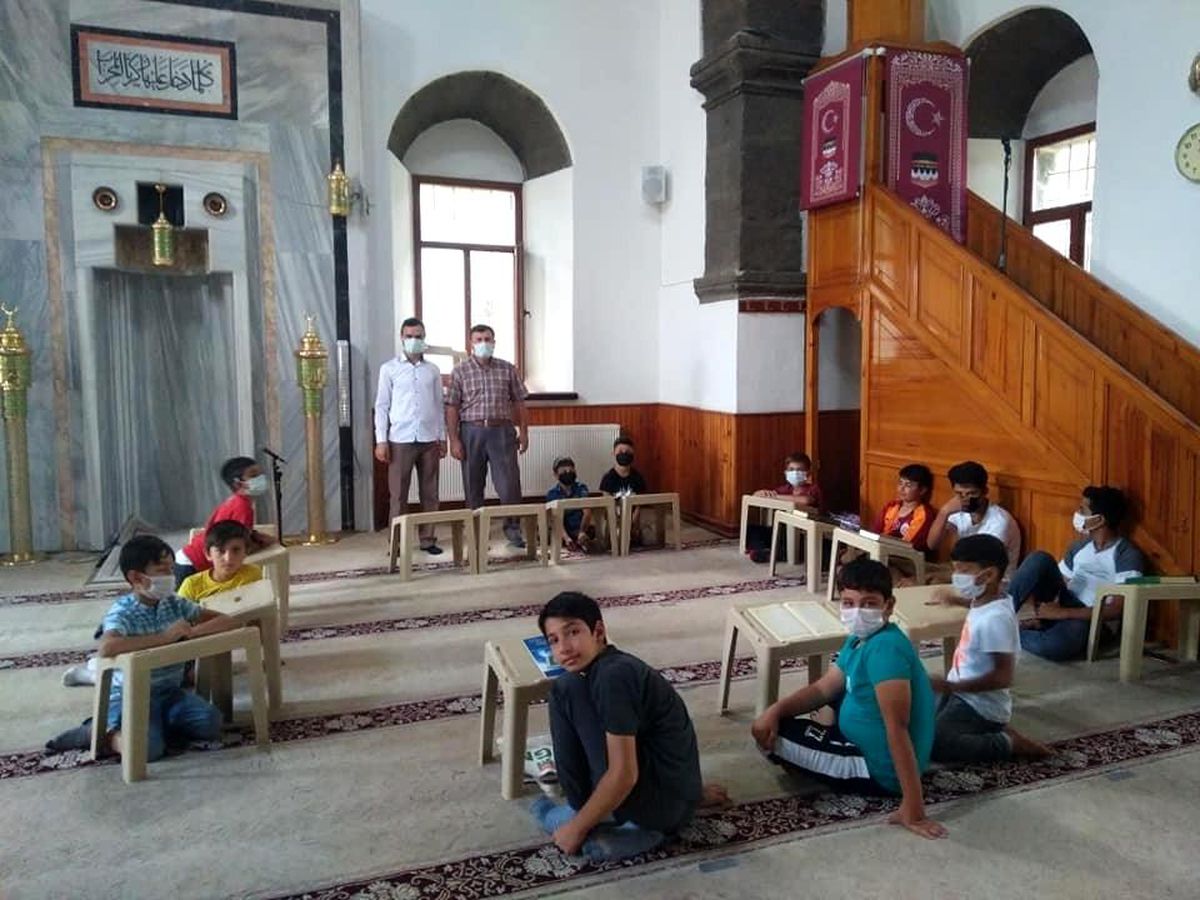 Tomarza\'da Yaz Kuran Kursları tüm camilerde başladı